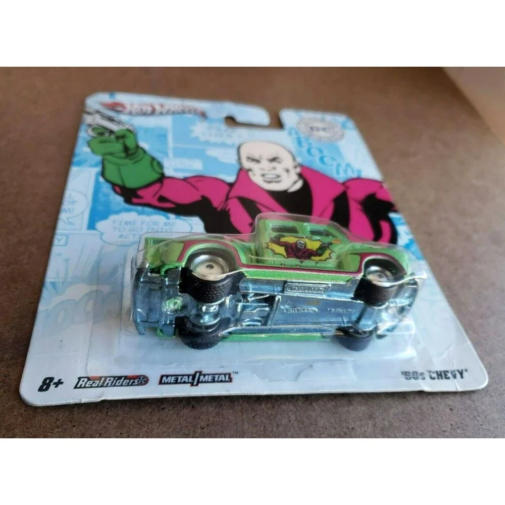 2011 Hot Wheels '50s CHEVY LEX LUTHOR Green Nostalgia: DC Comics Moon Dish 1:64